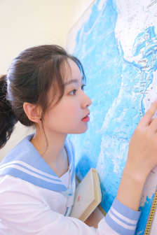 山崎亚美